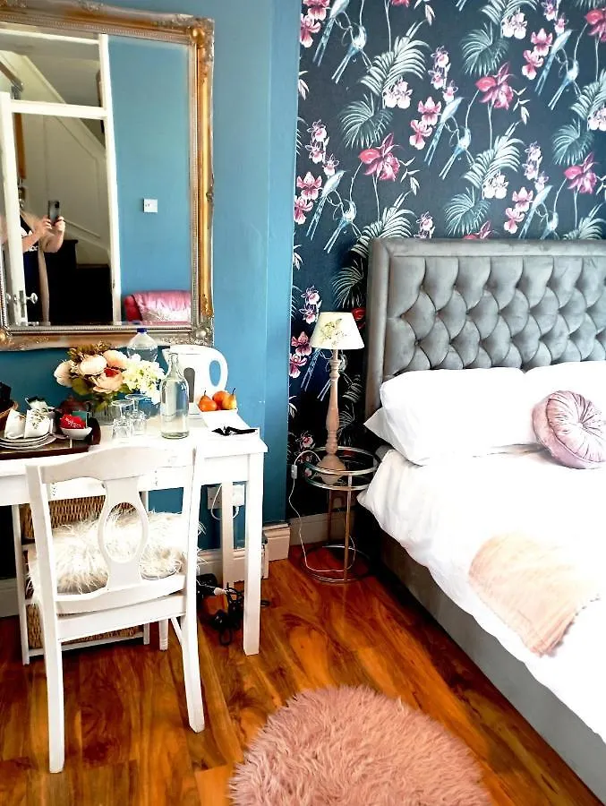 Dublin Double Room 0*,